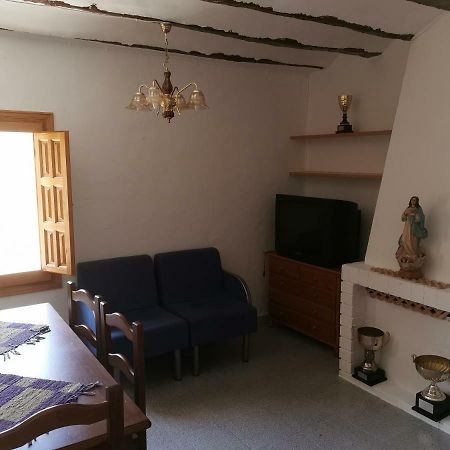 Casa Rural Y Albergue Tormon ภายนอก รูปภาพ