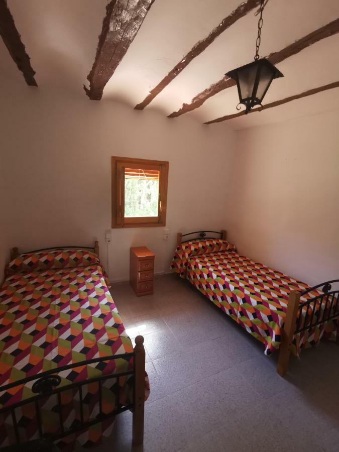 Casa Rural Y Albergue Tormon ภายนอก รูปภาพ