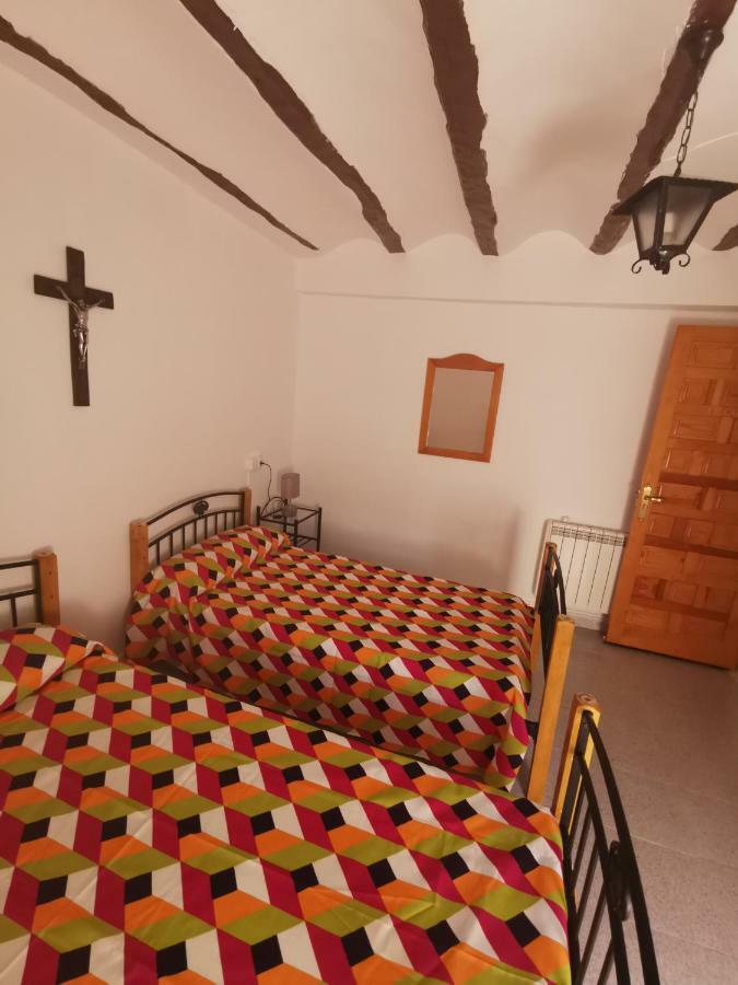 Casa Rural Y Albergue Tormon ภายนอก รูปภาพ