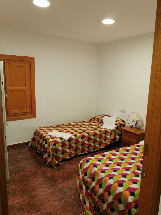 Casa Rural Y Albergue Tormon ภายนอก รูปภาพ